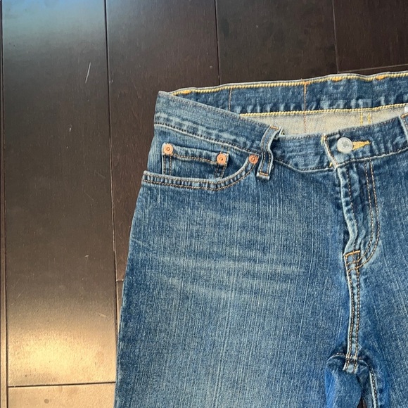 Lucky Brand Dungarees Classic Blue Denim Jeans size 8/29 - Picture 2 of 8